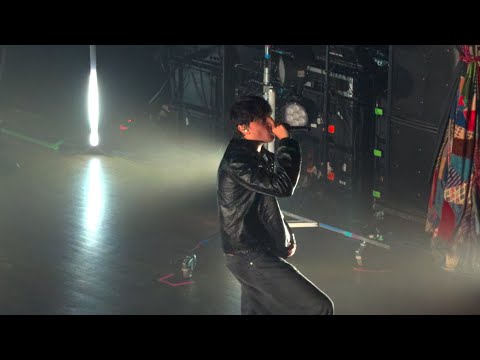 Artemas (250429) caroline - Live In Dallas