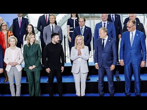 Η διεθνής κοινότητα στηρίζει την Ουκρανία, αλλά οι προκλήσεις παραμένουν