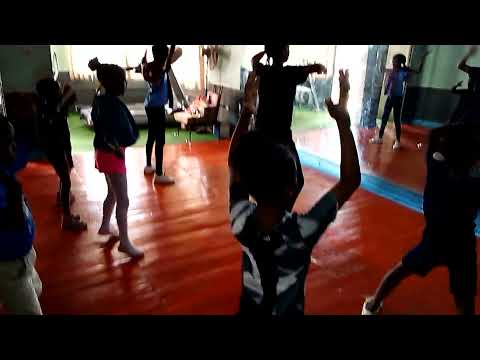 Kids dance workout with Naikey