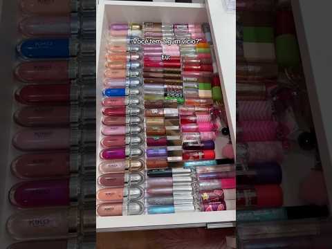 você é famosinha e tem todos os gloss #maquiagem #lips #makeup #beleza #compras #viralvideo #shorts