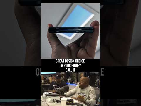 iPhone duo has a <strong>gap</strong> when fully closed #iPhoneduo