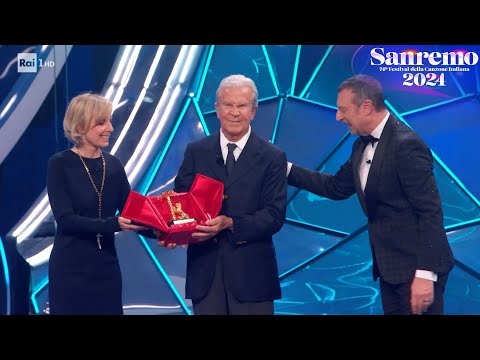 Sanremo 2024 - Il premio alla carriera a Gaetano Castelli scenografo di Sanremo