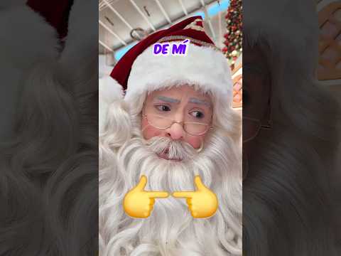 SANTA TIENE VERGÜENZA DE BAILAR #shorts @Soy.Lorettaa