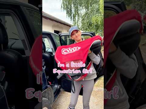 Das STALLAUTO 😭 #pferde #pferdevideo #comedy #pferdemädchen #cotico #shorts #stallvideo #vlog