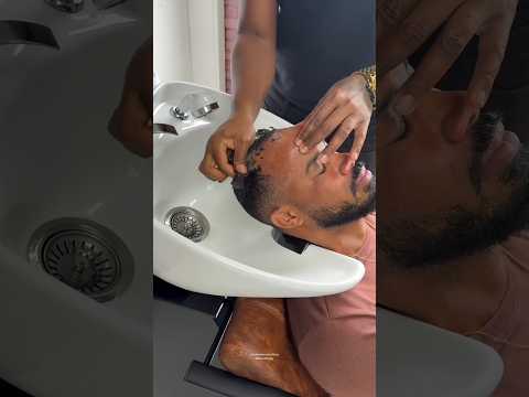 The barber exposed a fake hair secret that left the boy shocked 😱💇‍♂️