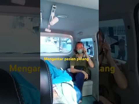 Mengantar pasien pulang
