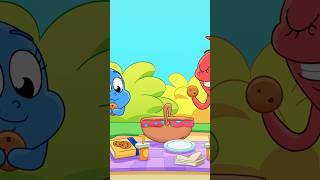 CHE SCHIFO 🐌🍪🤢 Pesciolino rosso e pesciolino blu | Netflix Junior Italia