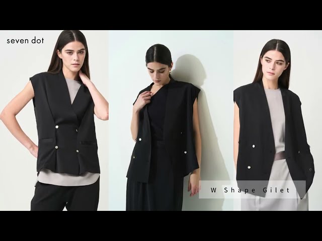 https://www.seven-dot.com/items/72217360

Wシェイプジレ - ブラック

春夏に重ね着しても、1枚でも着れるジレをお作りしました
どんなものにも合わせやすいブラック
同じ生地のロングスカートと合わせればセットアップとしても
お楽しみいただけます

ボタンを開けてインナーとのレイヤードを楽しんだり
ボタンを閉じてマニッシュな印象にしたりと
楽しめるバリエーションに富んだジレ

ボタン横のフックをひっかけると、シェイプに変化し
モードな雰囲気が楽しめます

首元とフックは素材をサテンにすることで
素材の変化がより精錬した雰囲気を醸し出します

［ SNS ］
フォローして入荷連絡やイベント情報を知ろう
● LINE　https://page.line.me/496ytgtw?openQrModal=true
● Instagram　https://www.instagram.com/seven.dot.official/
● YouTube　https://www.youtube.com/@seven-dot
● App　https://thebase.com/to_app?s=shop&shop_id=sevendot-fashionstore-jp&follow=true


［ 音楽/素材 ］
https://artlist.io/
https://www.canva.com/

#sevendot #sevendot_style #fashion #ジレ