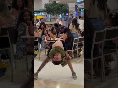 Vibes in brasil 🇧🇷 #contortion #comedyvideos #flexibility #shorts #art #trending #like #brasil