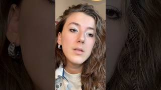 Ça va un peu trop bien en ce moment  #humour #sketch #humoristefrancais #shorts