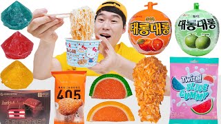 편의점 디저트 먹방 Convenience store dessert mukbang 대롱대롱 아이스크림 키티 라면 chicken ice cream 재미있는영상 JJAEMI