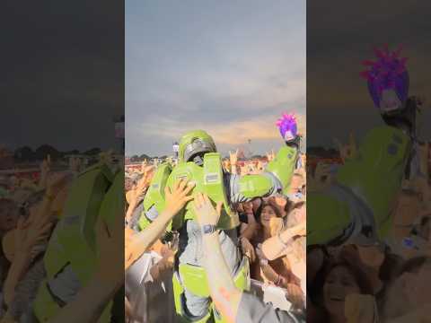 🤯 Master Chief did this at the Breaking Benjamin concert #masterchief #halo2 #breakingbenjamin