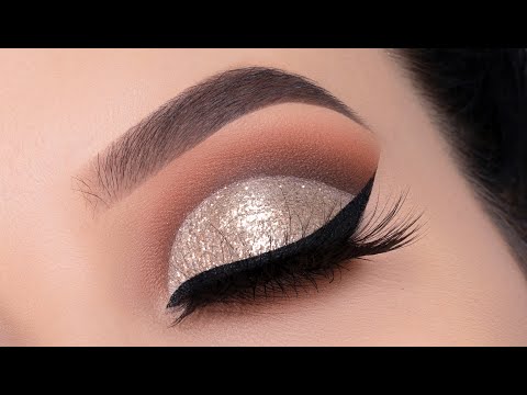 Champagne Golden Glitter Makeup Tutorial | New Year's Eve Glam Eye Look