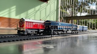 WDP4 Locomotive and Centy Toys Passenger Train Set