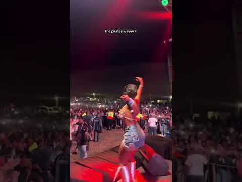 Zee Nxumalo Malunde Performance and Dance challenge