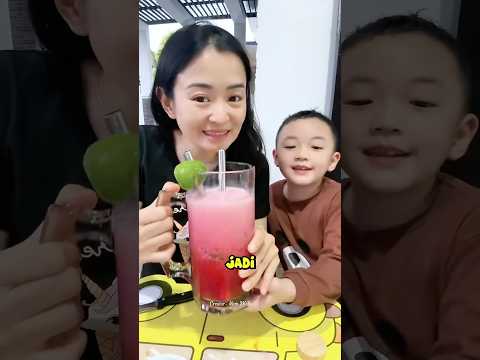 minuman gradiasi pink dan merah #mom3kids #food