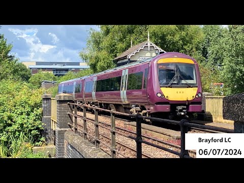 Brayford Level Crossing (06/07/2024) ft:@JSlevelcrossingandtrains