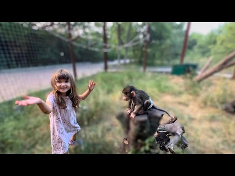 НАШЛА ВИДЕО где Люся ещё не болеет и мы все СЧАСТЛИВЫ!