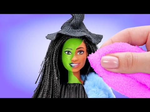 Transformation d'une poupée en Elphaba : la magie de la métamorphose de Wicked !