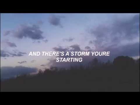 Halsey // Hurricane (Lyrics)