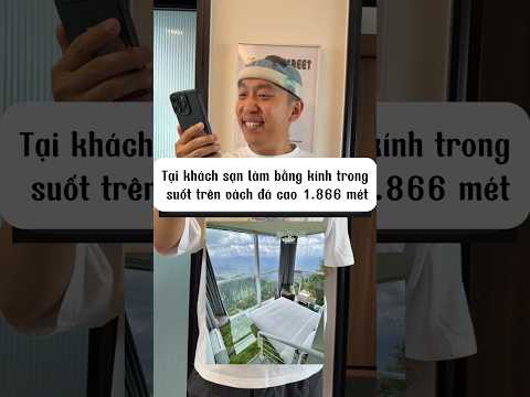 Thử thách ngủ 1 đêm tại khách sạn full kính trên đỉnh núi | Hài hước mê lầy #haihuoc #shorts
