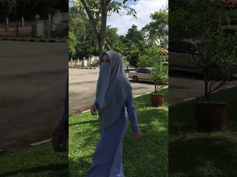 Lebih Ayu Bertudung Litup (View Product)