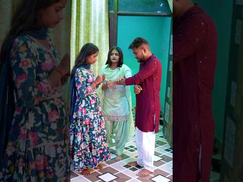 Gf se rakhi bandhwa diya😁 #trending #shorts #funny