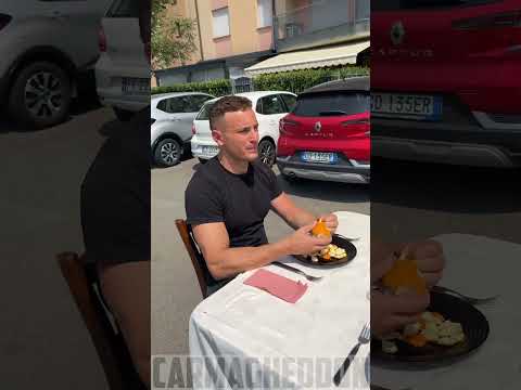 NON POTETE MANGIARE QUA.