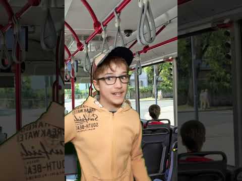 Wenn der Bus 🚌 KOMISCHE Haltestellen Namen hat.🤔😂🤣💙💜