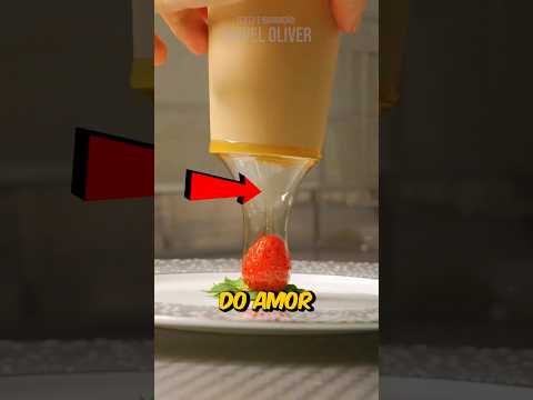 A RECEITA Mais SEM NOÇÃO De MORANGO Do AMOR?! (créditos: 林大也晚年食光/2587044188 no Douyin)