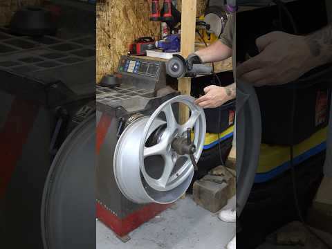 Clock wheel 🛞⏰ #legarsdesroues #automobile #jantes #wheels #diy