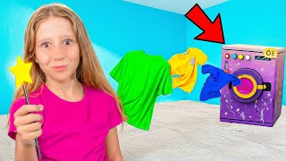 Настя помогает своей маме с домашними делами