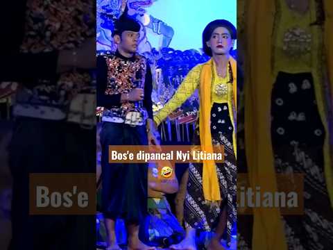 Cak Percil dipancal penari Remo #cakpercil #lucu #viral #komedi #kocak #comedy