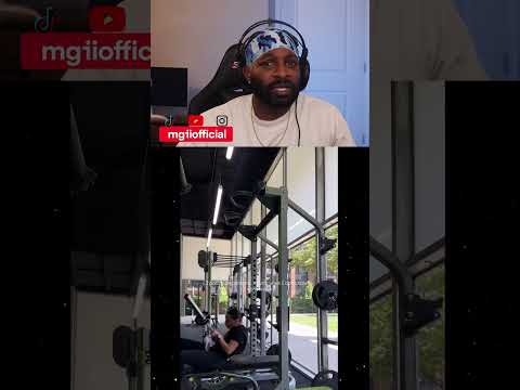 She thought it was chest day, bar thought it was face day 😂 #gym #gymfails #funnyvideos #foryou