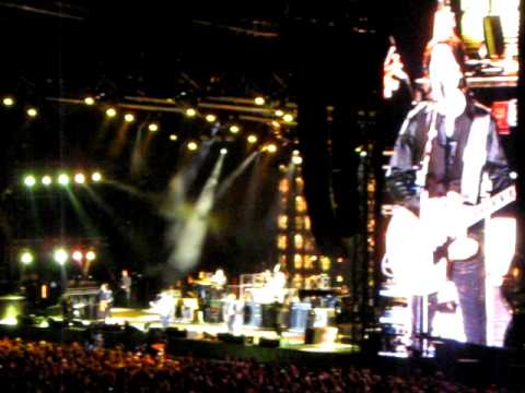 One Crazy Lucky Paul McCartney Fan....