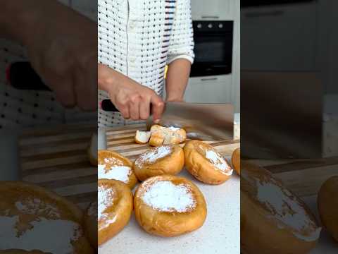 I turned buns into…? 🤤👀