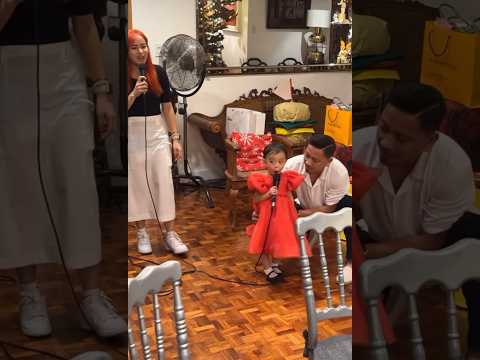 Sari Hilario bibong bibo kumanta ng LET IT GO sa Christmas party ng Streetboys