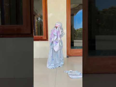 Malu ada yg lewat 😂 #shortvideo #subscribe #shorts