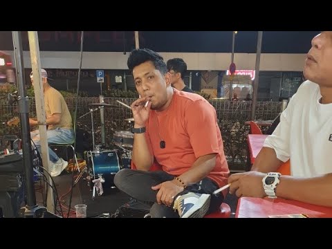 Jom Kita Santai² Sambil Bersorak Dalam Live.