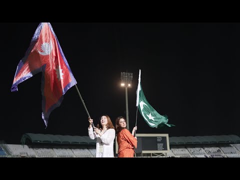Aazad | Trishala Gurung | Music Video | New Nepali Song 2078/2022