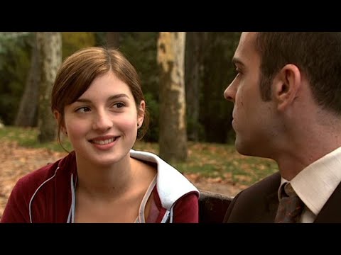 ADOLESCENTE SE ENAMORA DE HOMBRE MAYOR RESUMEN (Resumen De Películas)