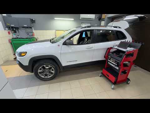 Jeep Cherokee KL 2020 - SRS система та повний привід