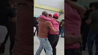 TRES LOCOS SUELTOS #parati #baile #viralvideo #CUMBIA #COMBO