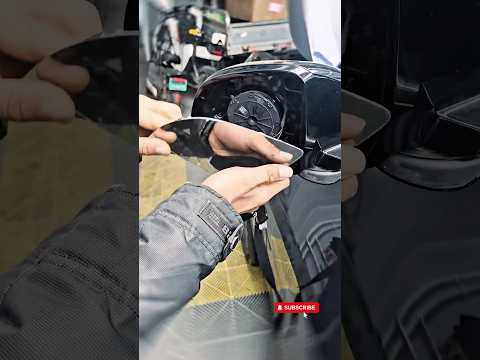 Tips for removing mirror surface #car #carrepairtutorial #carmaintenance #mechanic #carrepairtips