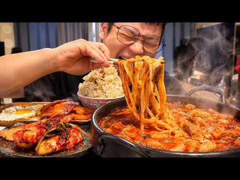 대창칼국수 얼큰하게 오늘 딱이쥬 이제는 쌀쌀해진 날씨에 대박 레전드 먹방 Gopchang jeongol Beef Tripe Hot Pot realsound koreanfood Mu