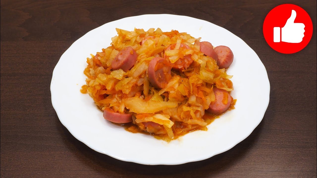 Вкусная тушеная капуста с сосисками в мультиварке, рецепт