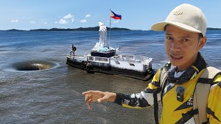 They Built this Unsinkable Boat to Guide the Sailors