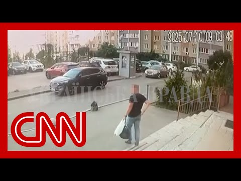 Ukrainian intelligence officer shot dead in Kyiv in apparent assassination