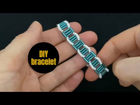 Very easy beading pattern. Seed beads & bugle beads bracelet