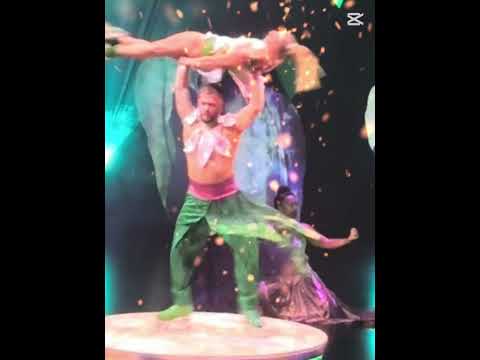 🛼 Jaw-Dropping Rollerskate Duo at Cirque du Soleil ʻAuana, Waikīkī 🎪 #travel #viralvideo